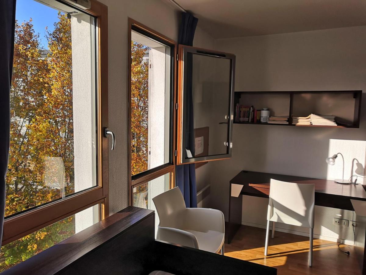 Studio Lumineux 10 Min A La Defense 루얼말메이슨 외부 사진